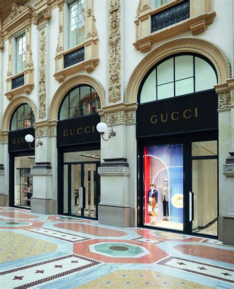 foto negozio gucci|negozi Gucci usati.